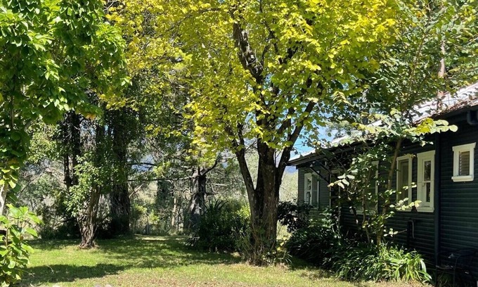 Megalong Valley Cottage | Euroka Cottage Farmstay