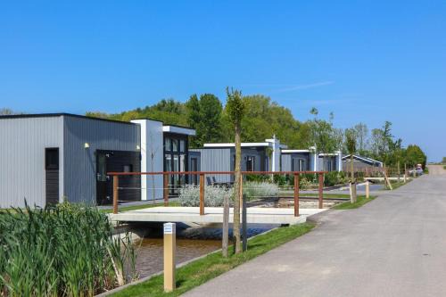 Nieuwvliet Ski Chalet | EuroParcs Bad Meersee