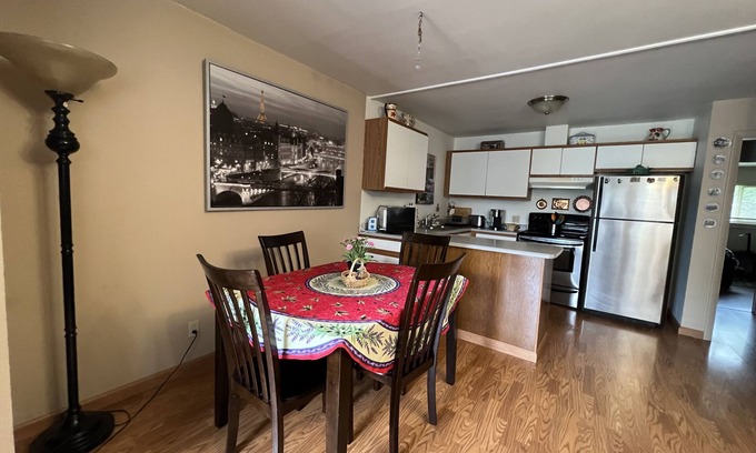 Eureka Apartment | Europe in the Redwoods