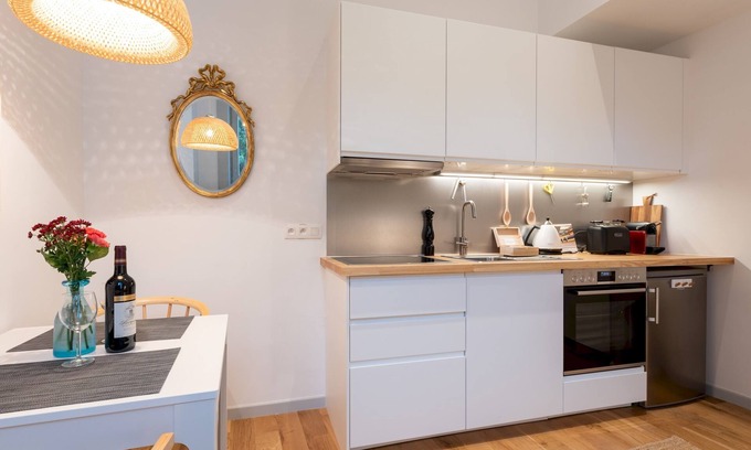 Wijk van de Squares Apartment | Europea Newton III Terrace Residence - Brussels EU Area