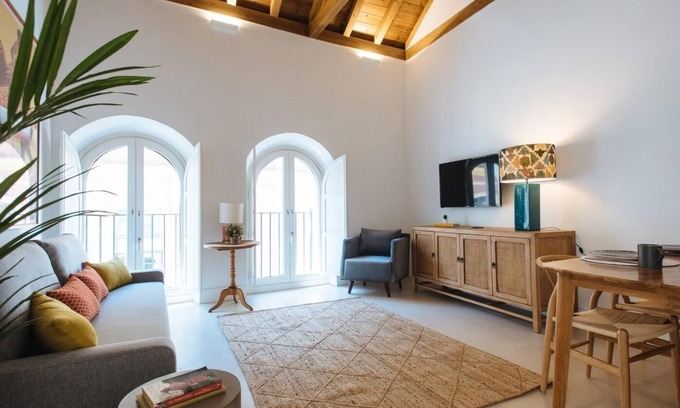 San Julian Apartment | Eva Recommends Castellar 2.1 con piscina