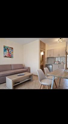 Skala Rachoniou House | Eva's Apartment