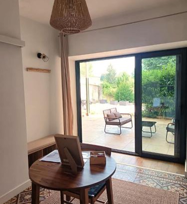 Saint-Didier-sur-Chalaronne Apartment | Evasion T2 avec terrasse