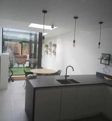 Nederbrakel House | Eventjes Ertussenuit