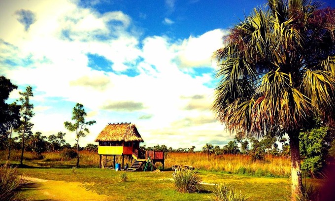 Big Cypress Resort | Everglades Chickee Cottage & Bungalow - Ochopee