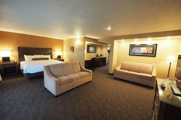 Cadillac Resort | Evergreen Resort Cadillac