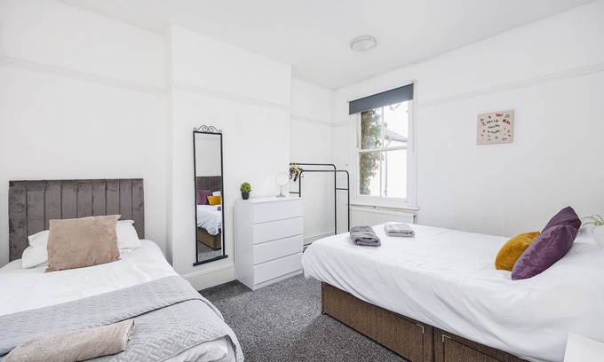 Westcliff-on-Sea Apartment | Everhome 150b by luxiety stays