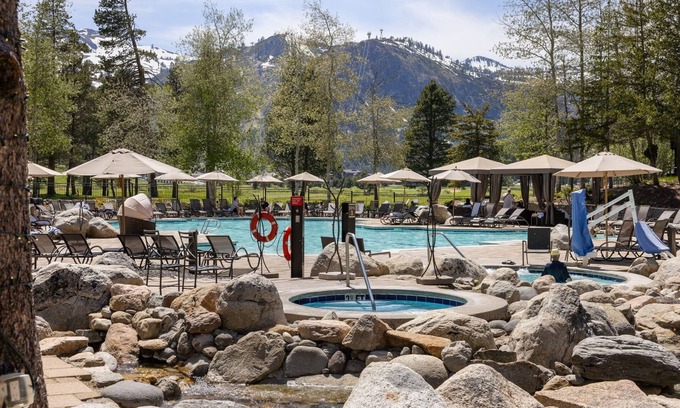 Olympic Valley Condo | Everline Queen Studio w/Forest Views # 723