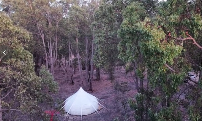 Mount Helena Resort | Eversprings Glamping - Eco retreat - Mirkwood