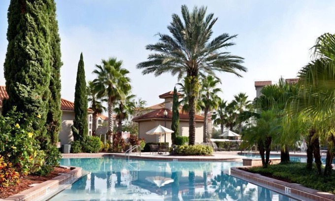 Four Corners Apartment | Everything You Need For The Perfect Vacation! Free Parking, Pets Allowed, Pool