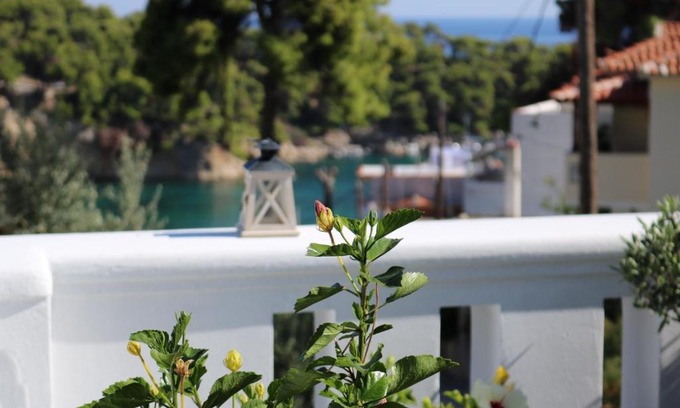 Votsi House | Evilio