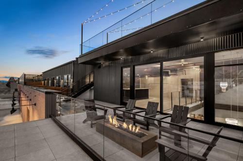 People's Freeway Hotel | evo Hotel Salt Lake City