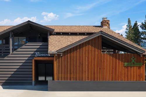 Tahoe City Hotel | evo Hotel Tahoe City