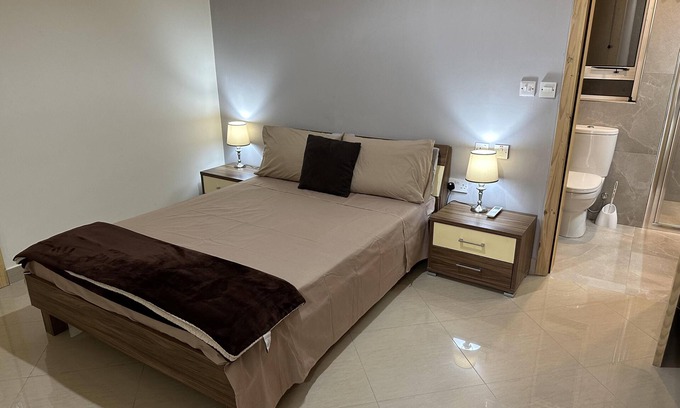 Gzira Apartment | Ewa Apt - 3-Bed near Sliema - St Julians Seafront