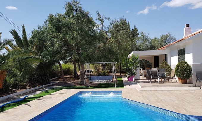 Alicante Ski Chalet | Excelent house in front of Golf filds/privat pool
