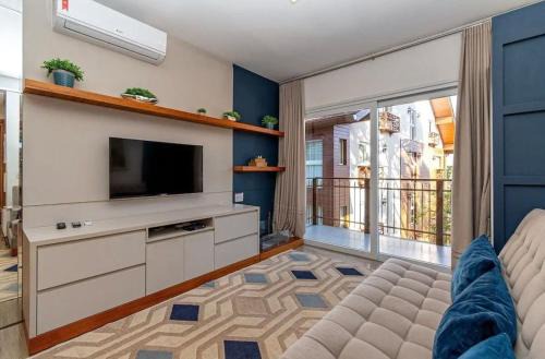 Carniel Apartment | Excelente Apto com lareira e piscina aquecida