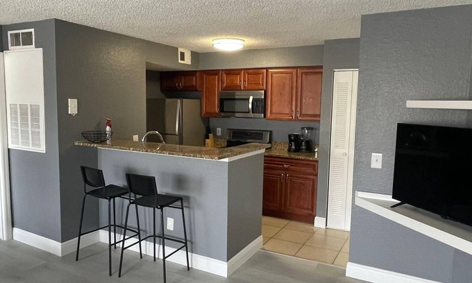 Kissimmee Apartment | Excellent 2/2 very close Disney