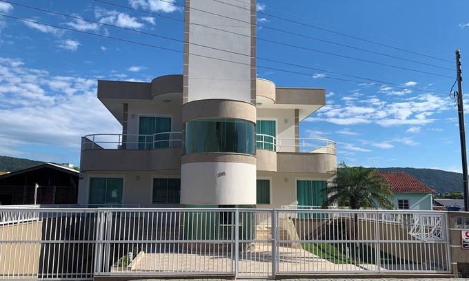 Ze Amandio Apartment | Excellent Apartment in Bombinhas - Apartment 02