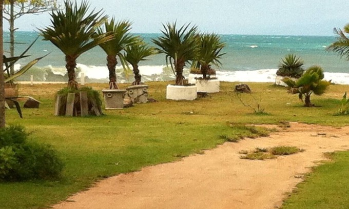 Jardim Capricornio House | Excellent beach house w /Barbecue /Pizza oven, terrace and sea view