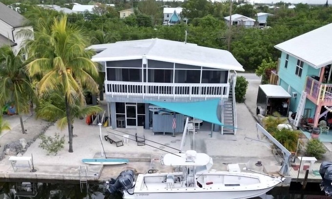 Big Pine Key House | Excellent boating location-65 ft frontage on deep canal
