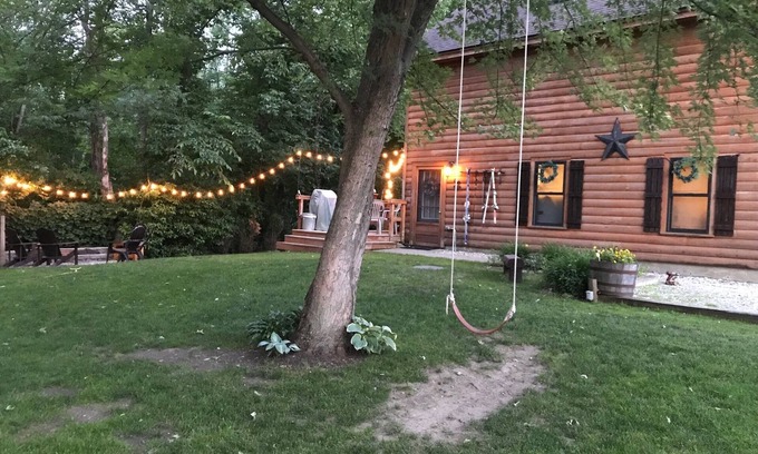 Mount Tabor House | Excellent location close to trails treasures await.