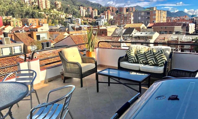 Usaquen Apartment | Excellent penthouse very bright