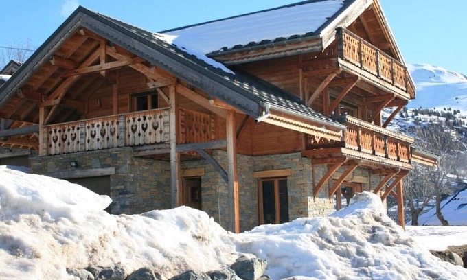 Huez-en-Oisans Ski Chalet | EXCEPTIONAL CHALET IN THE HAMLET OF HUEZ - SLEEPS 8