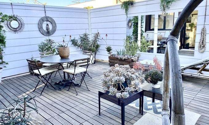 Les Arceaux Apartment | Exceptional duplex apartment with terrace in downtown Montpellier