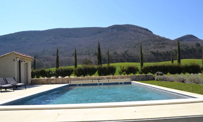 Souspierre House | Exceptional holiday house with pool, in Souspierre, Drôme provençale