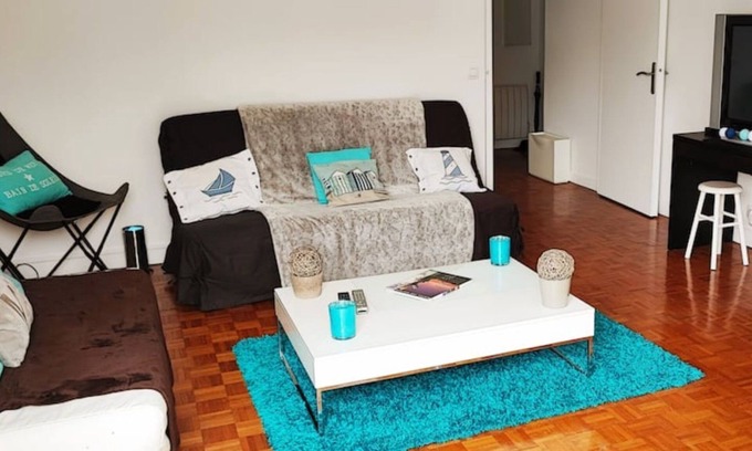 Rueil-Malmaison Apartment | Exceptional quiet apartment near Paris center: " A NOUS PARIS"