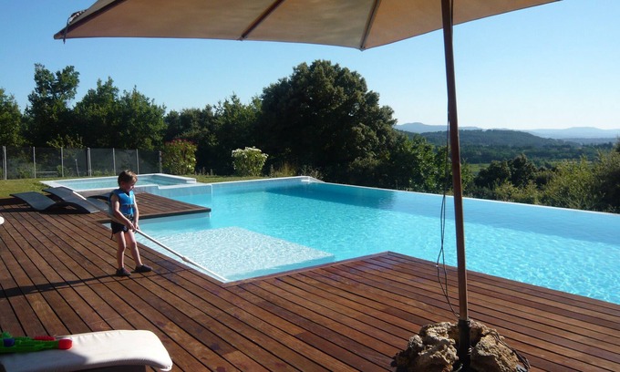 Lourmarin Cottage | Exceptional view over Lourmarin, the Luberon and the Alpilles mountains