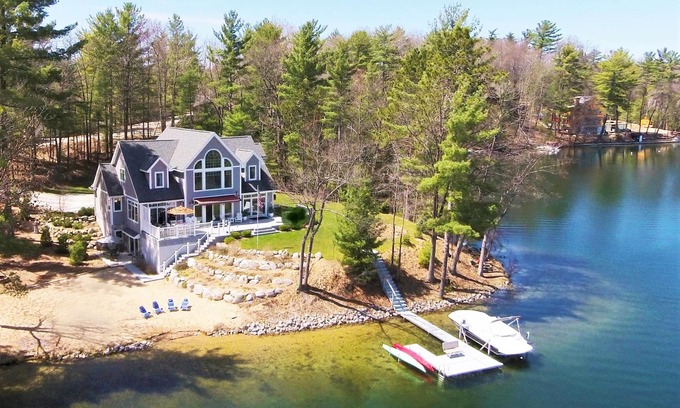 Mayfield House | Exceptional waterfront retreat with sandy beach!