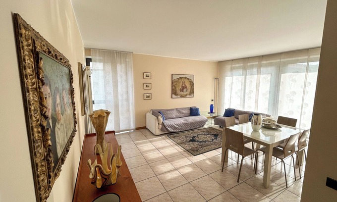 Stazione Apartment | [Exclusive 120 SQM] in the heart of Bergamo