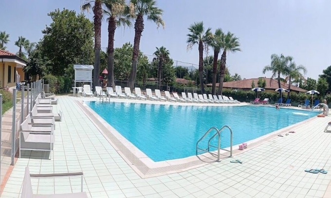 Laura Apartment | Exclusive 5 Flats inside 4 Stars Resort