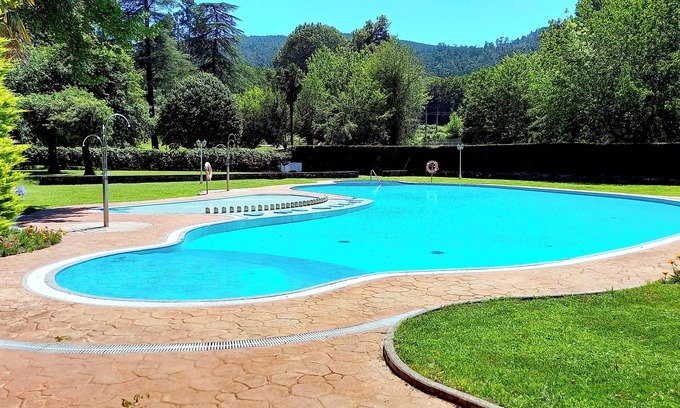 Mondariz-Balneario Apartment | Exclusive Apartment with Pool in Galicia Mondariz Balneario
