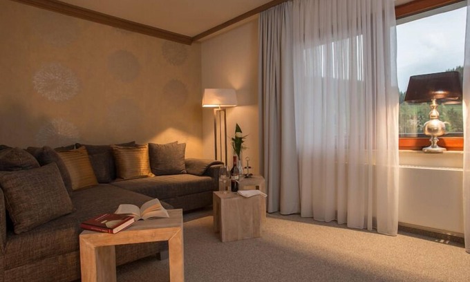 Niederlandenbeck Apartment | Exclusive apartments with separate living room/bedroom and balcony