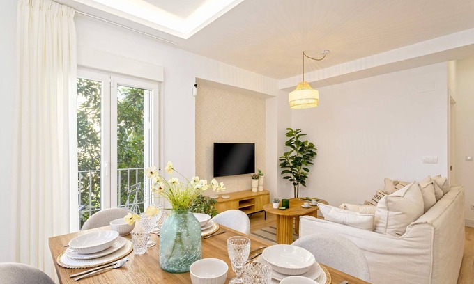 Ensanche Centro Apartment | Exclusive Apartament in Malaga Center. Soho