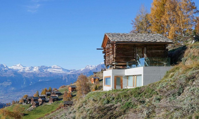 Saint-Martin House | Exclusive architectural chalet at 1,600 metres, 4-6 pers. in impressive location