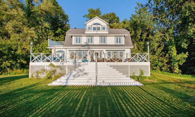 Lake Michigan Beach House | Exclusive beach access, serene views, and family-friendly amenities