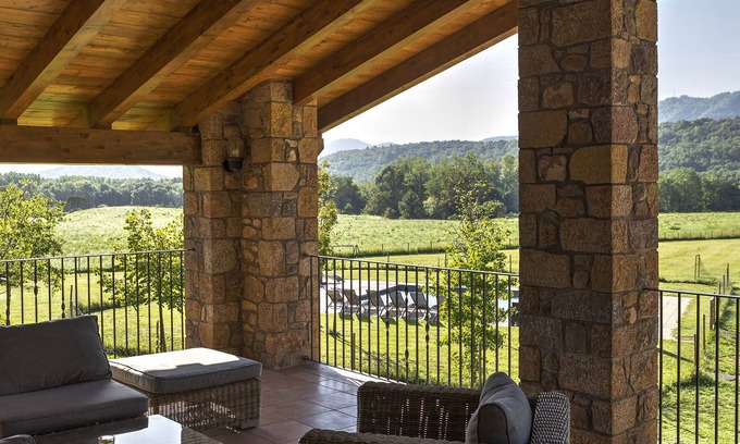 La Vall de Bianya Cottage | EXCLUSIVE CATALAN FARMHOUSE IN THE HEART OF LA GARROTXA