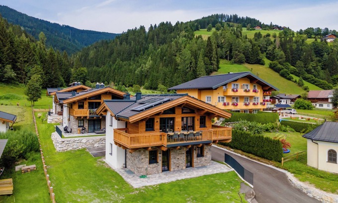 Wagrain Ski Chalet | Exclusive chalet with wellness near ski lift