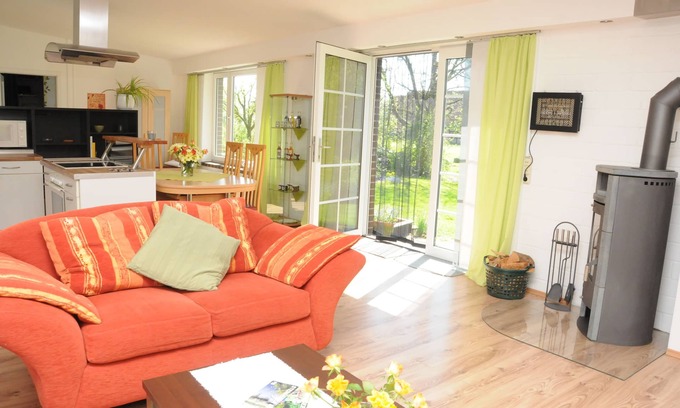 Region Hannover District Apartment | Exclusive country apartment with a beautiful garden