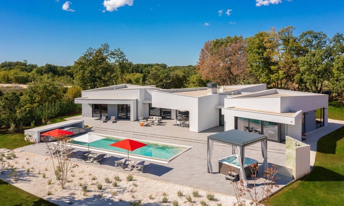 Stokovci Villa | Exclusive five star villa