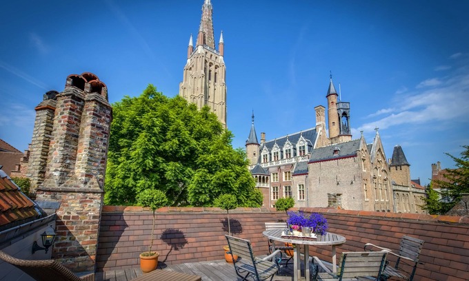 Historical Center Bruges House | Exclusive Guesthouse Bonifacius