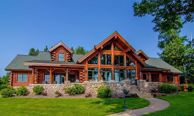 Hayward Cabin | Exclusive Home On Chippewa Flowage- 3.6 acres with sand beach and two Private docks