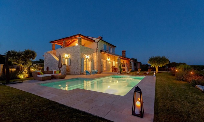 Sveti Lovrec Villa | Exclusive luxury villa with swimming pool and barbecue, ideal for families