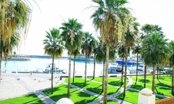 As Sifah Apartment | Exclusive Marina View Retreat