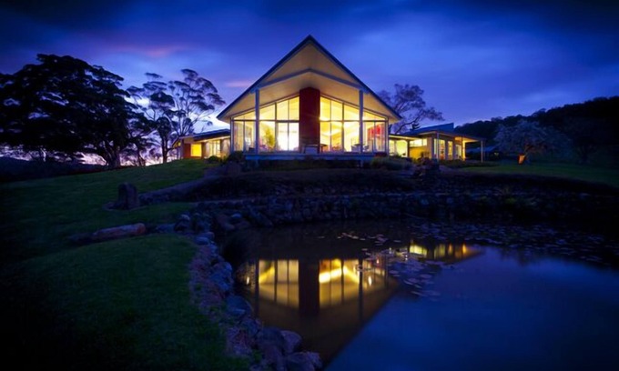 Broughton Vale Cabin | Exclusive Mt Hay Retreat, Berry