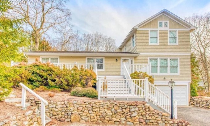 Cutchogue House | Exclusive Nassau Point House with Pool and Deeded Beach!