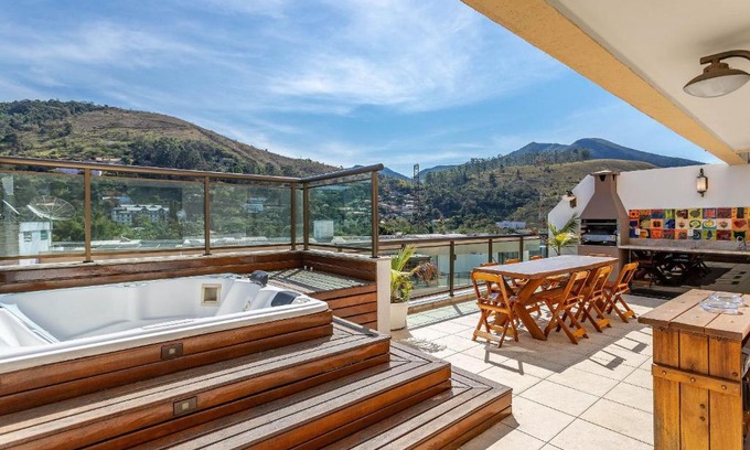 Itaipava Apartment | Exclusive Penthouse with Private Jacuzzi in the Heart of Itaipava